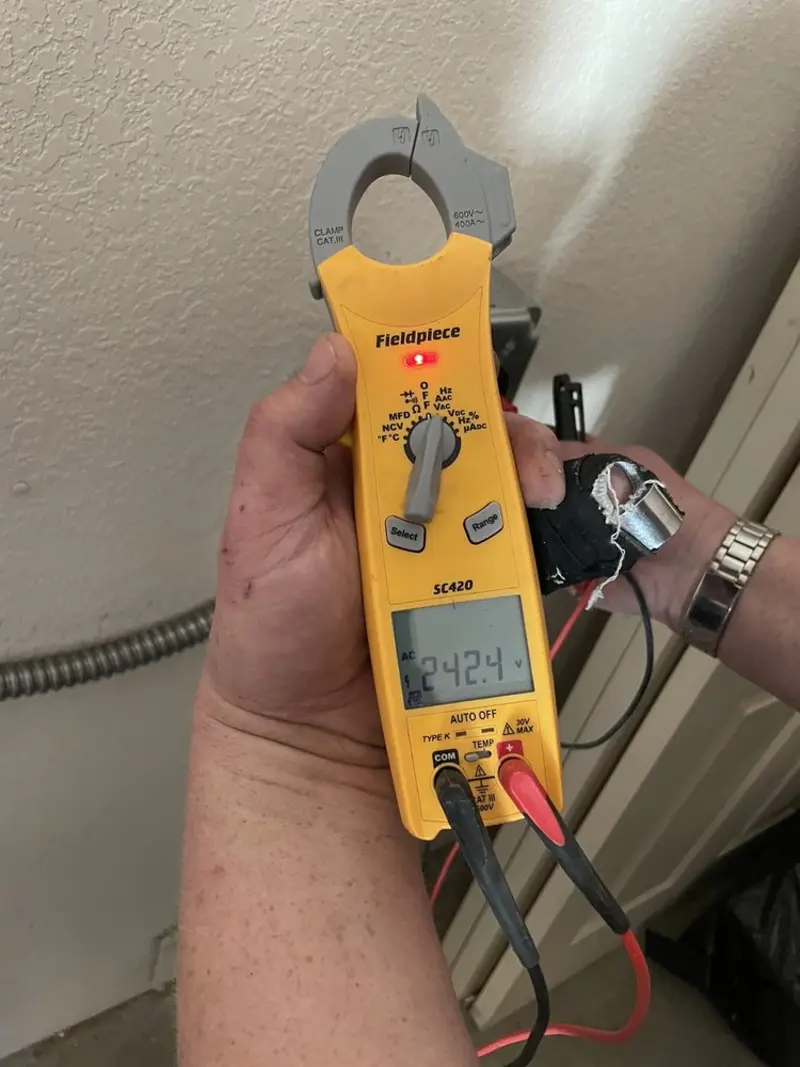 Voltage testing with clamp meter during Generator Installation in Pikeville